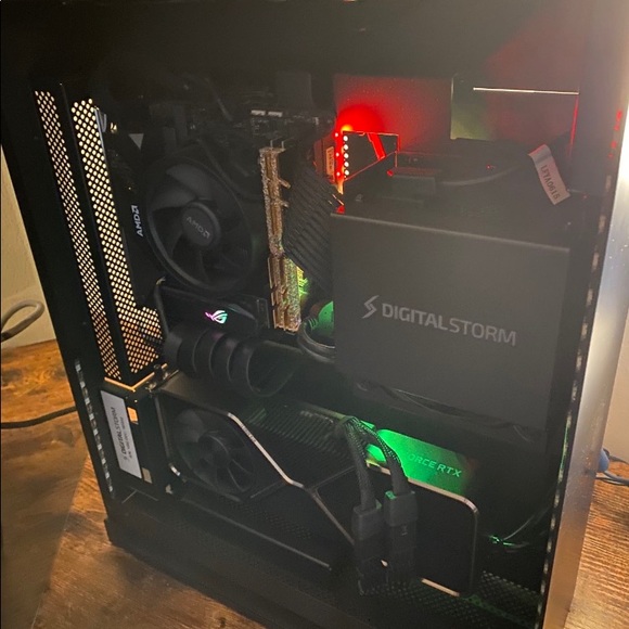 Custom Build PC - Picture 2 of 3